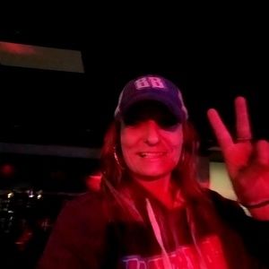 Meet your Posher, Cindy